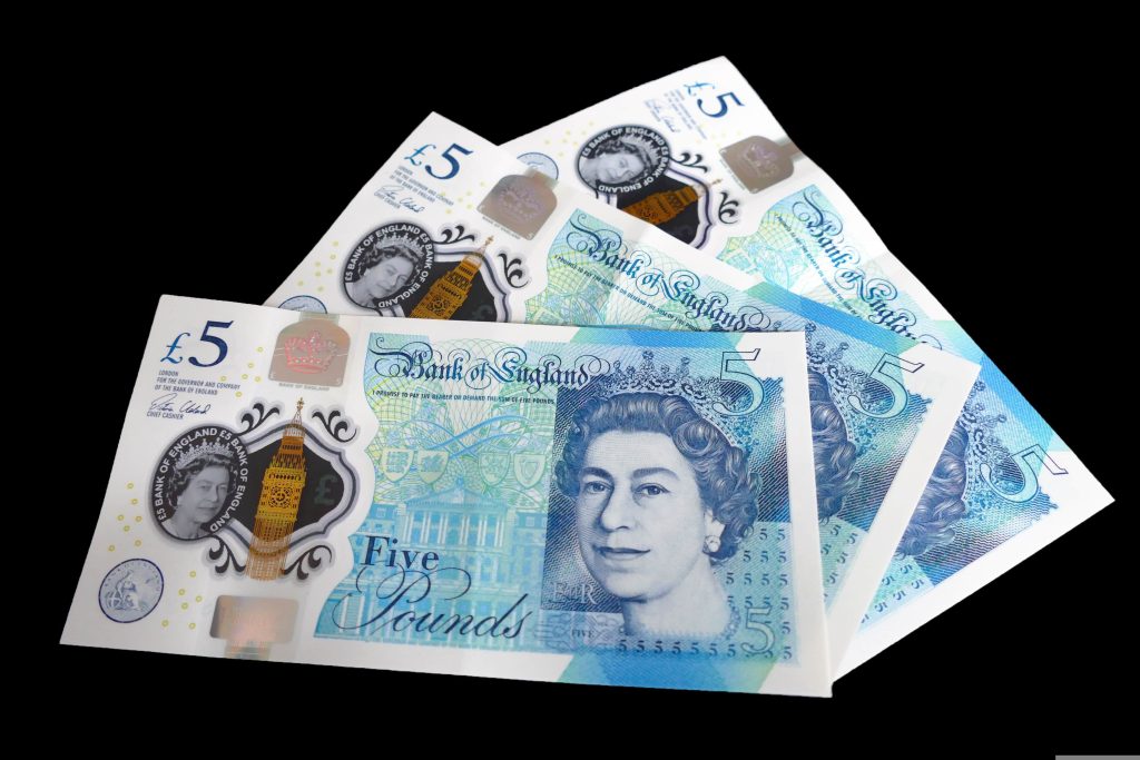 Five pound notes.